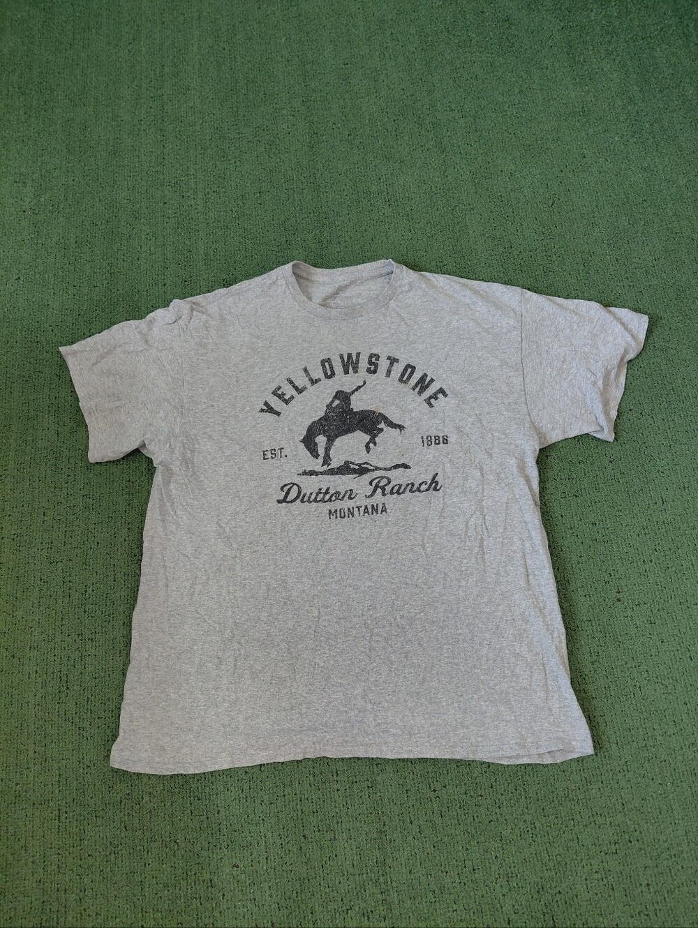 Yellowstone Dutton Ranch Montana Cowboy Western Horse Gray T Shirt Sz XL